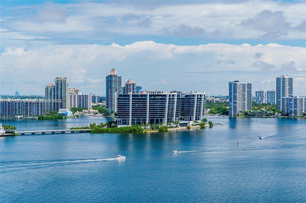 WINSTON TOWERS 200 - Residential Lease