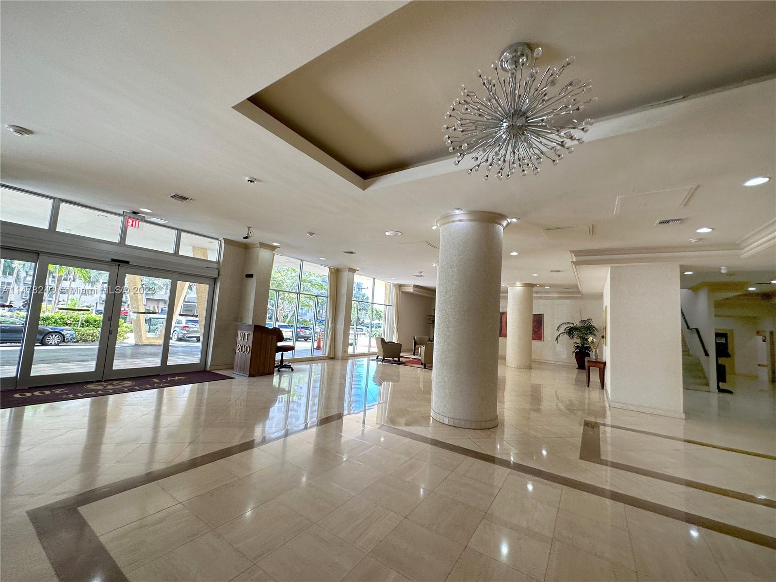 WINSTON TOWERS 200 - Residential Lease