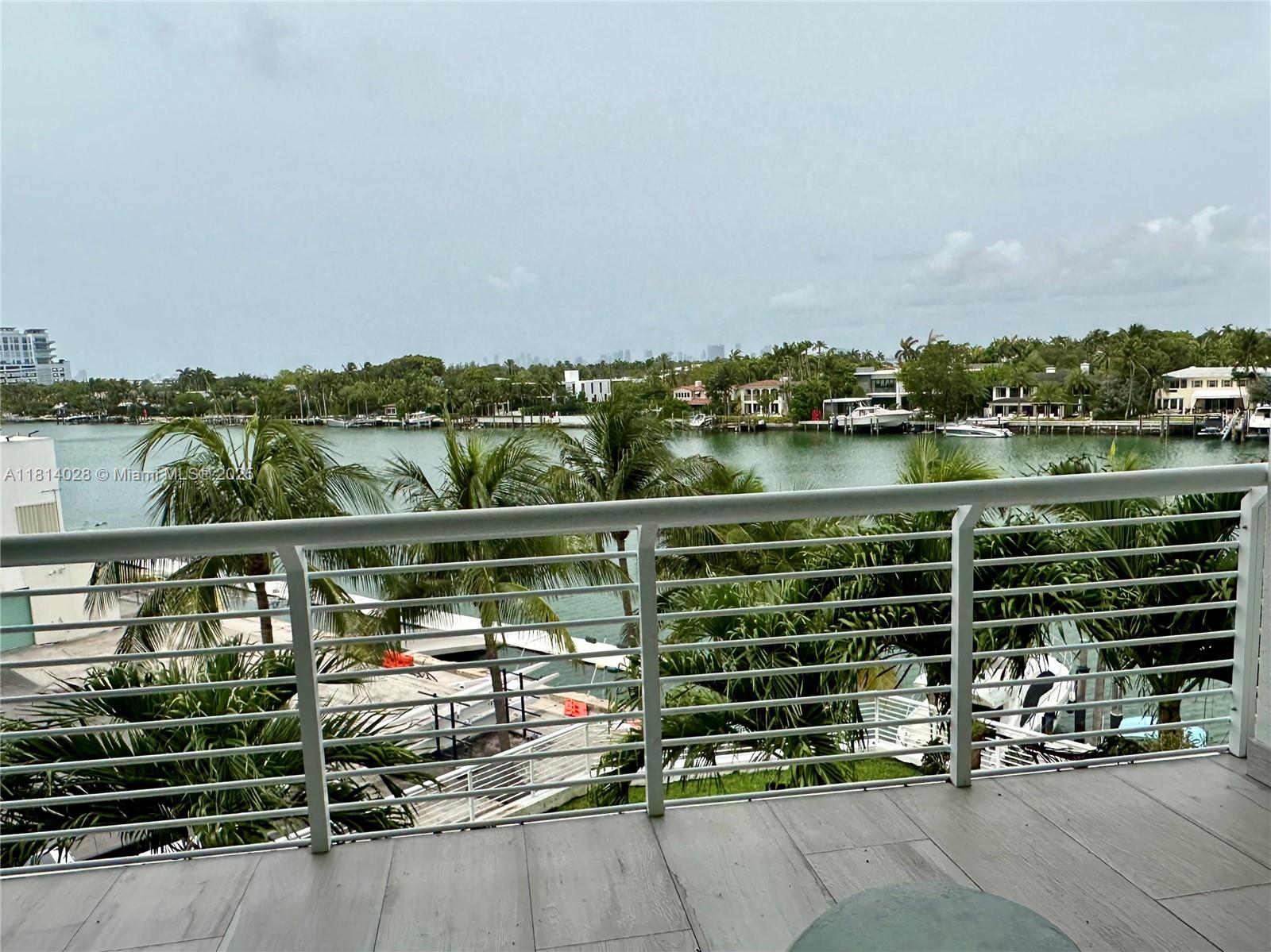 REGATTA AT INDIAN CREEK C - Residential Lease