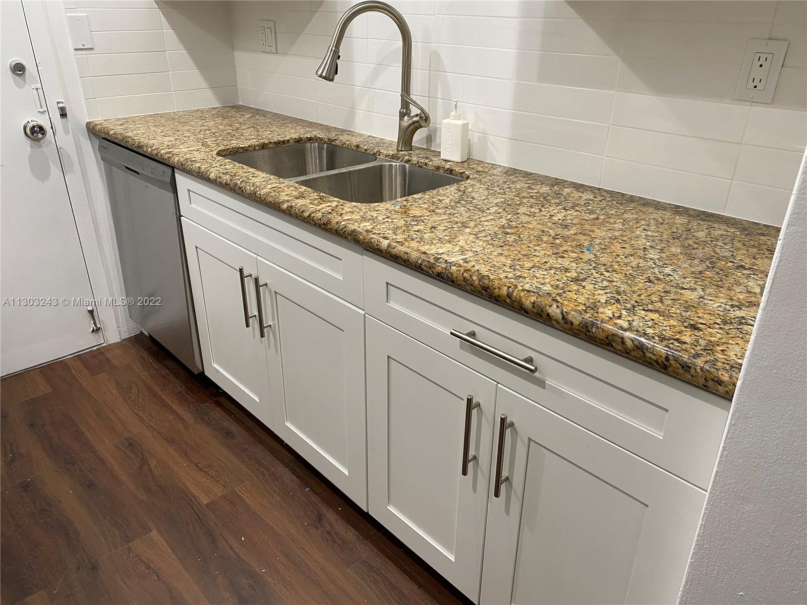 12590 CORONADO TOWERS CON - Residential Lease