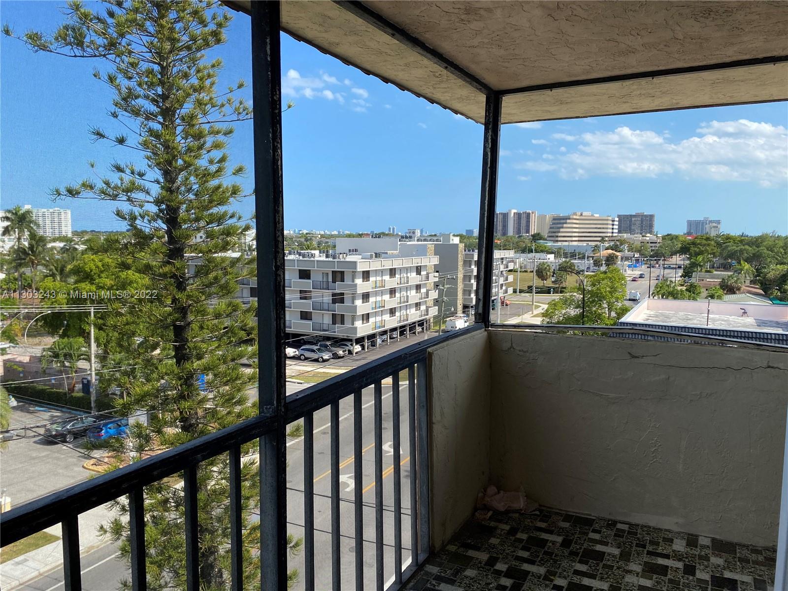 12590 CORONADO TOWERS CON - Residential Lease