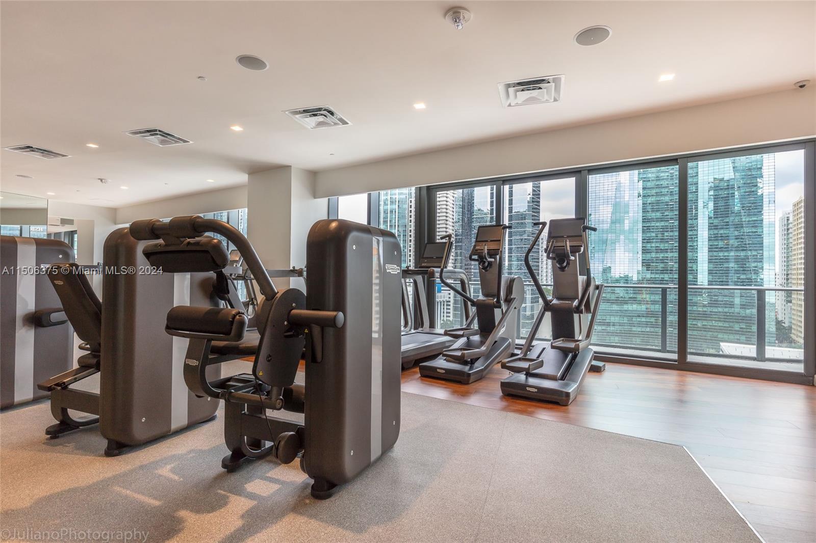 1300 S MIAMI AVENUE CONDO - Residential Lease