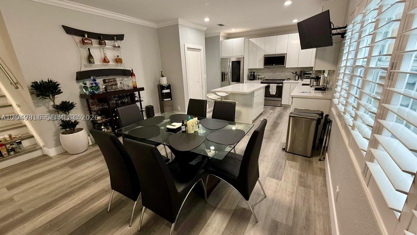 LAKEVIEW WEST - Residential