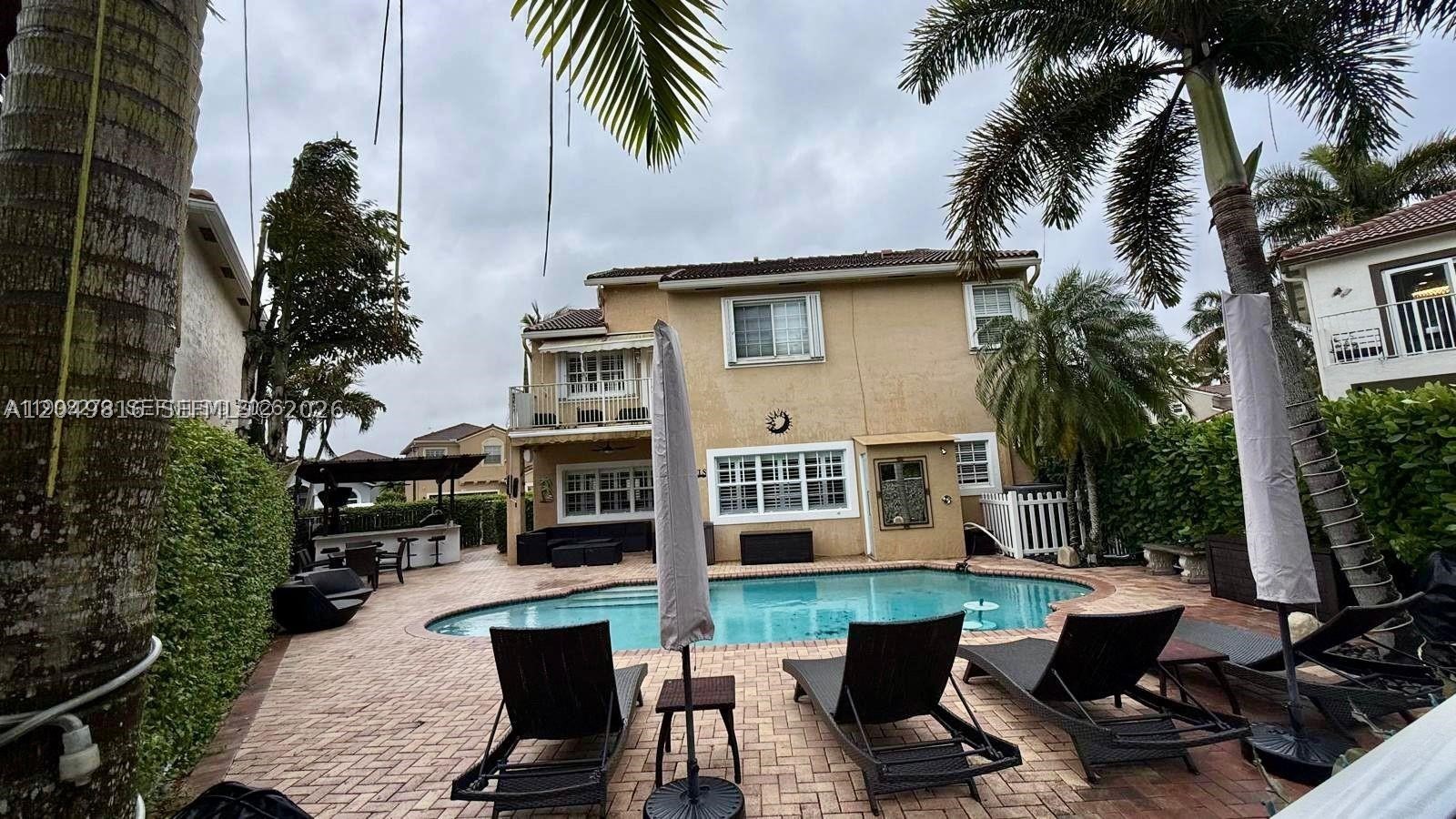 LAKEVIEW WEST - Residential