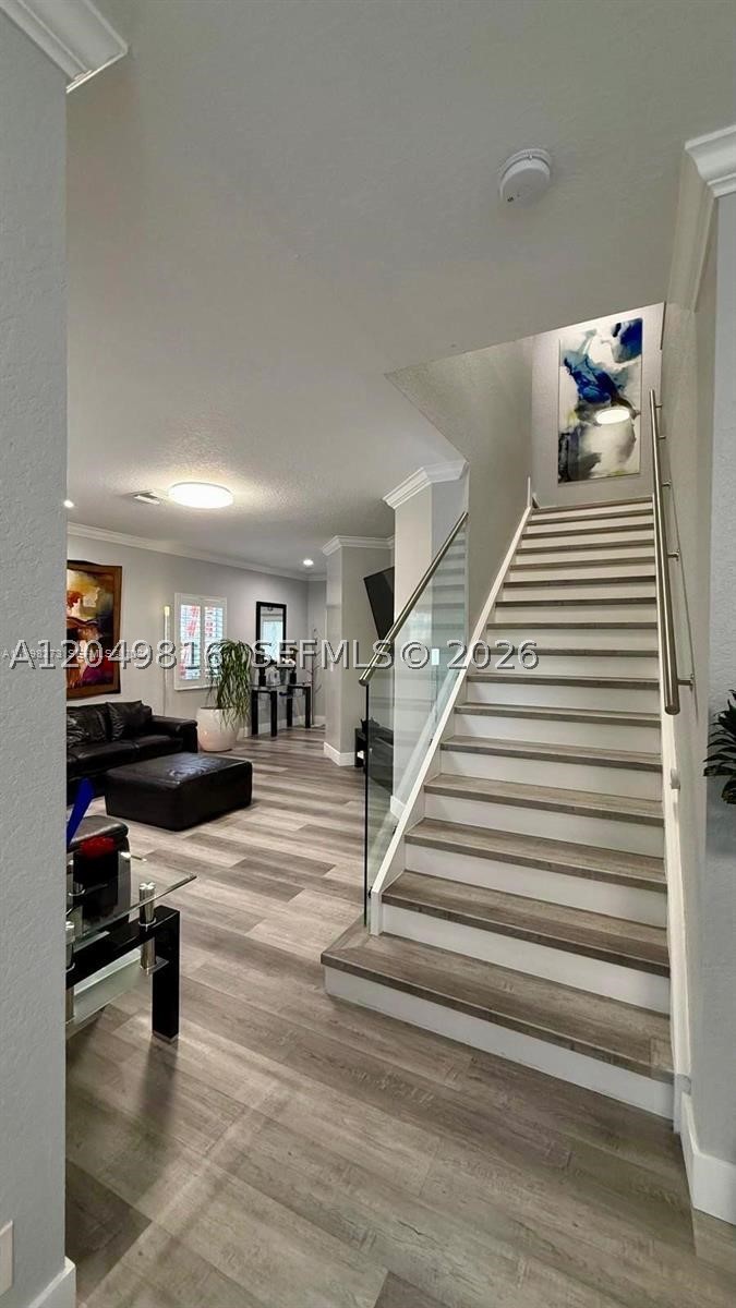 LAKEVIEW WEST - Residential
