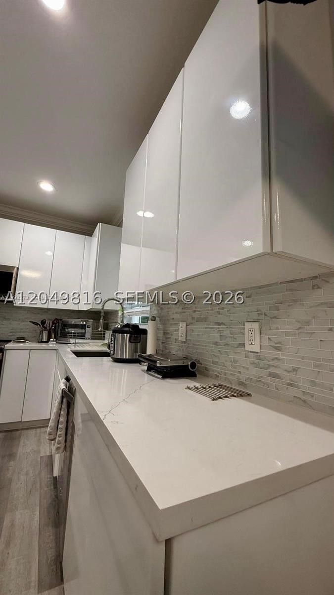 LAKEVIEW WEST - Residential