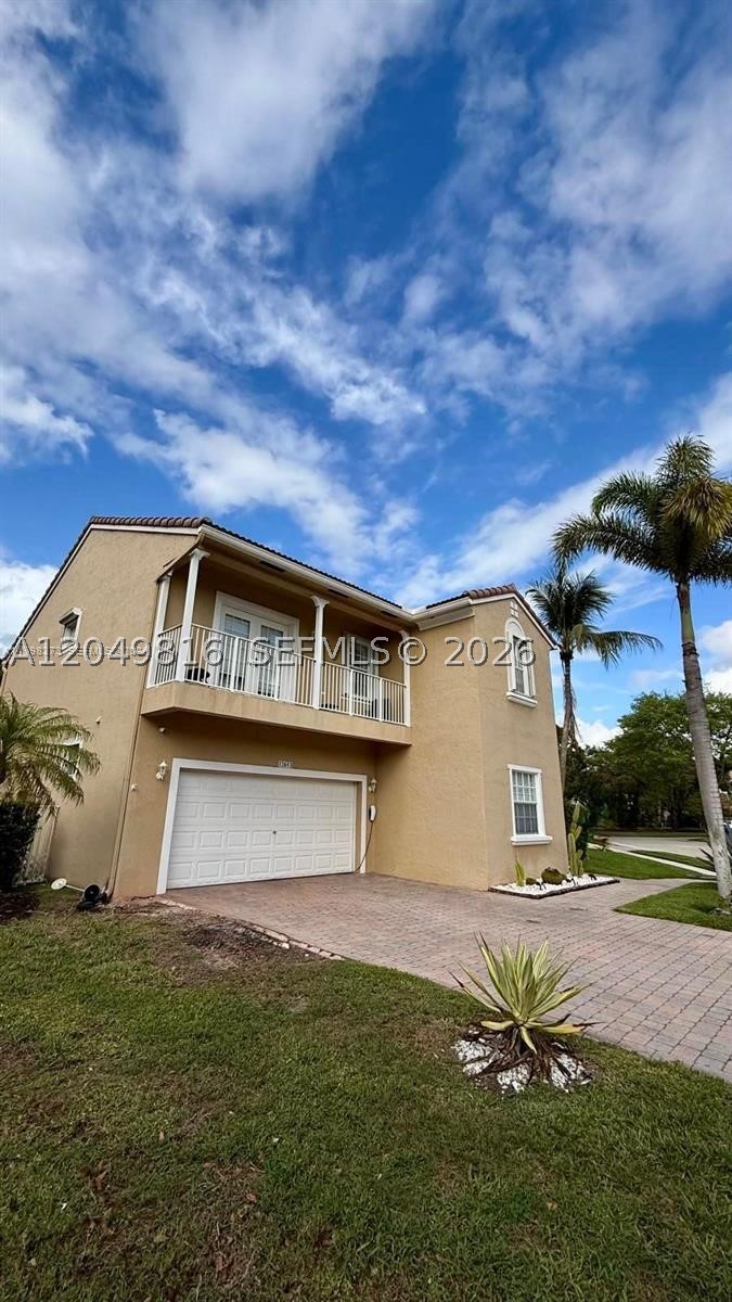 LAKEVIEW WEST - Residential