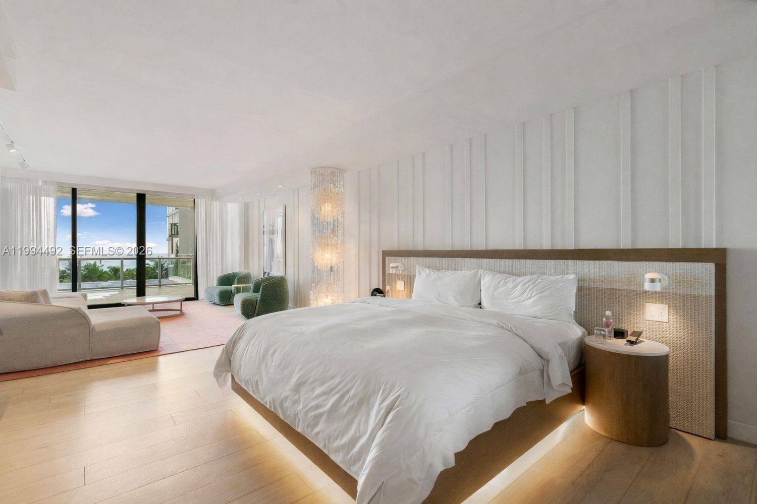 2201 COLLINS AVE CONDO - Residential