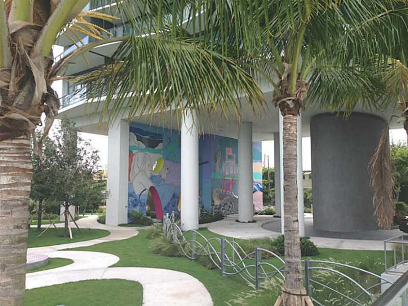 ICON BAY - Residential Lease