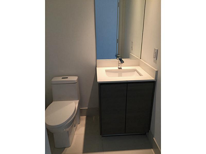 ICON BAY - Residential Lease
