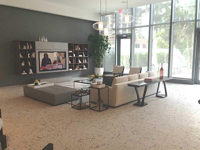 ICON BAY - Residential Lease