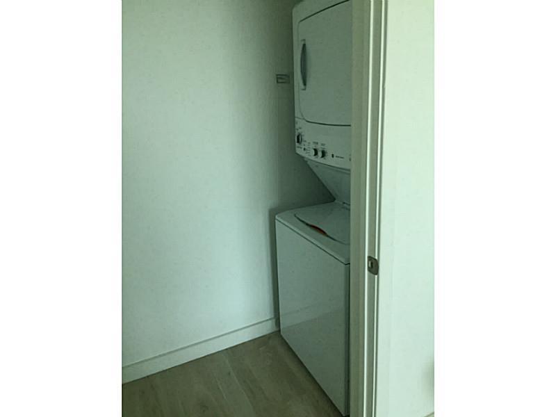 ICON BAY - Residential Lease