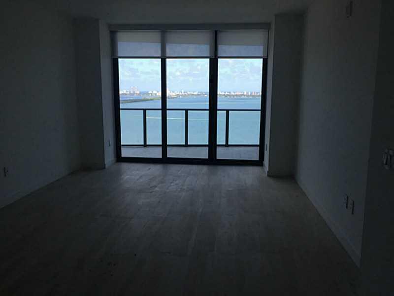 ICON BAY - Residential Lease