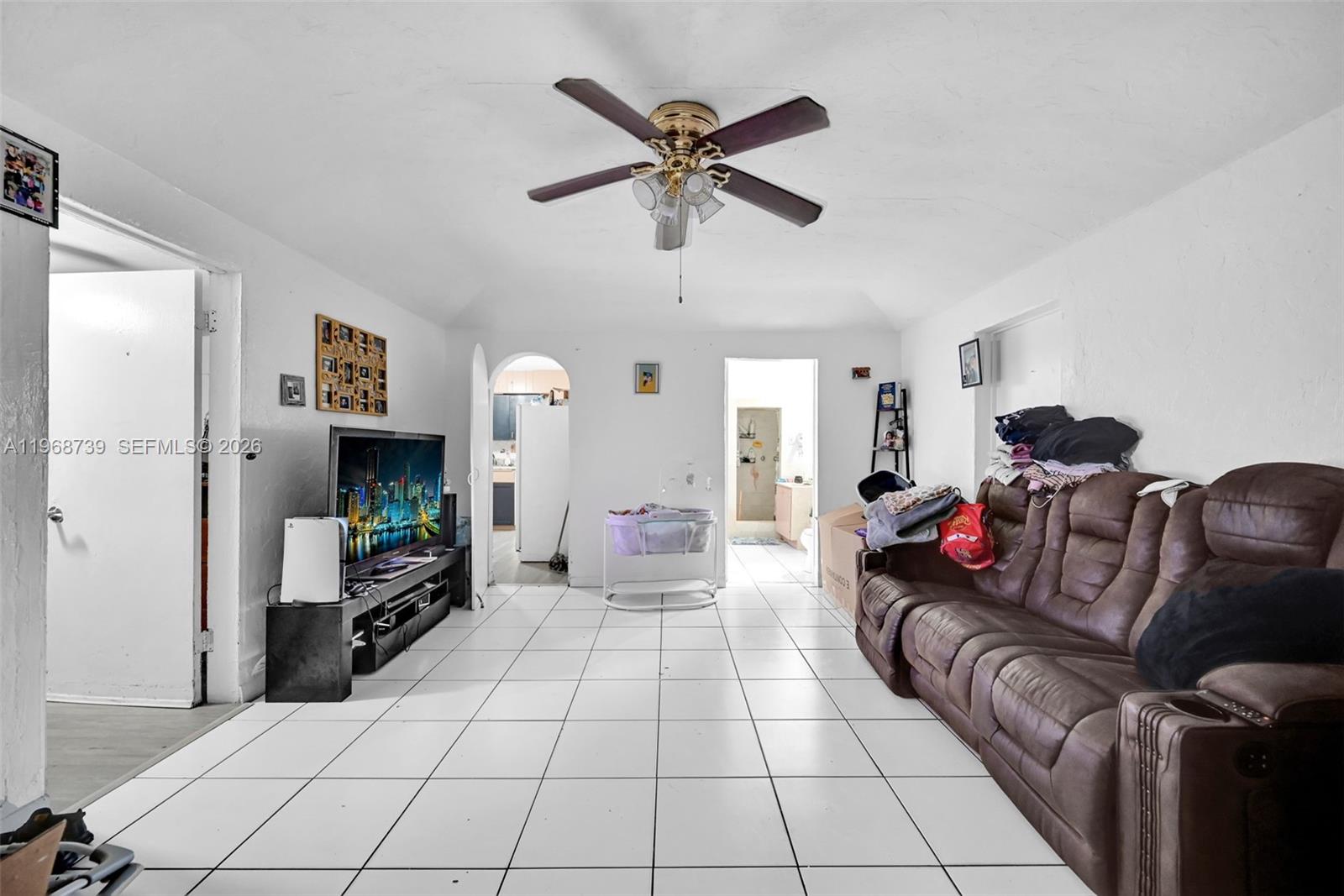 RIVERSIDE FARMS - Residential Income