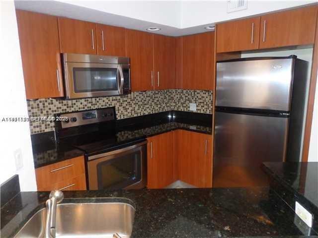CORAL KEY CONDO - Residential