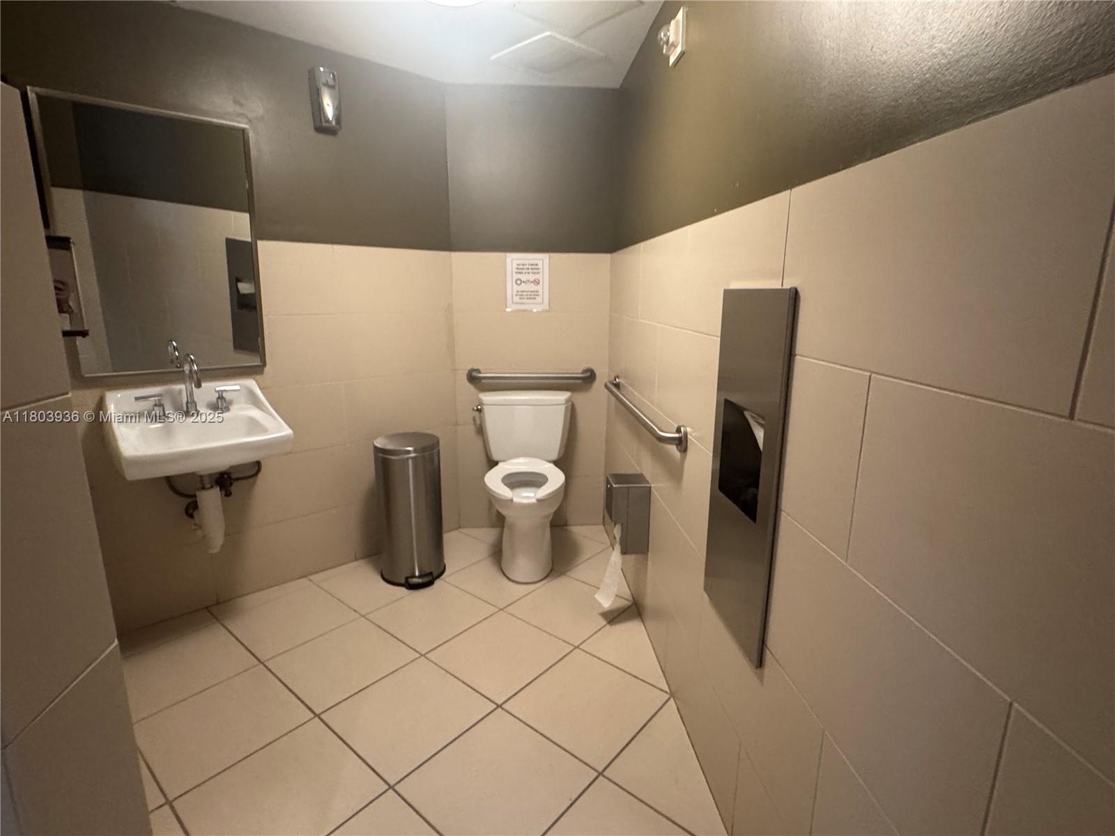 TAO SAWGRASS CONDOMINIUM - Residential