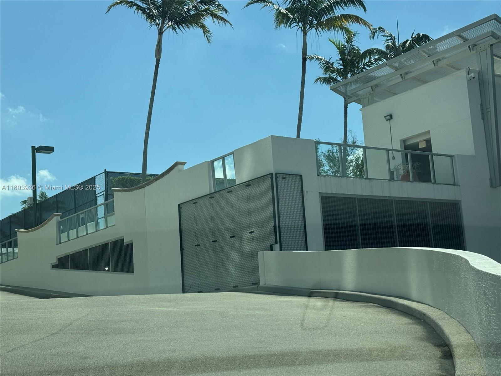 TAO SAWGRASS CONDOMINIUM - Residential