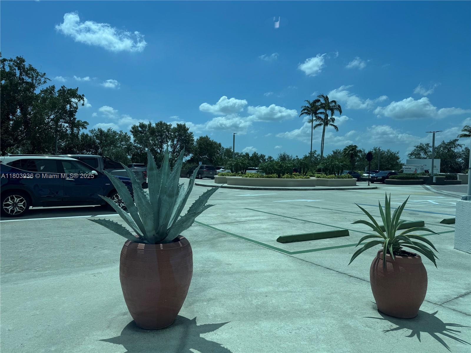 TAO SAWGRASS CONDOMINIUM - Residential