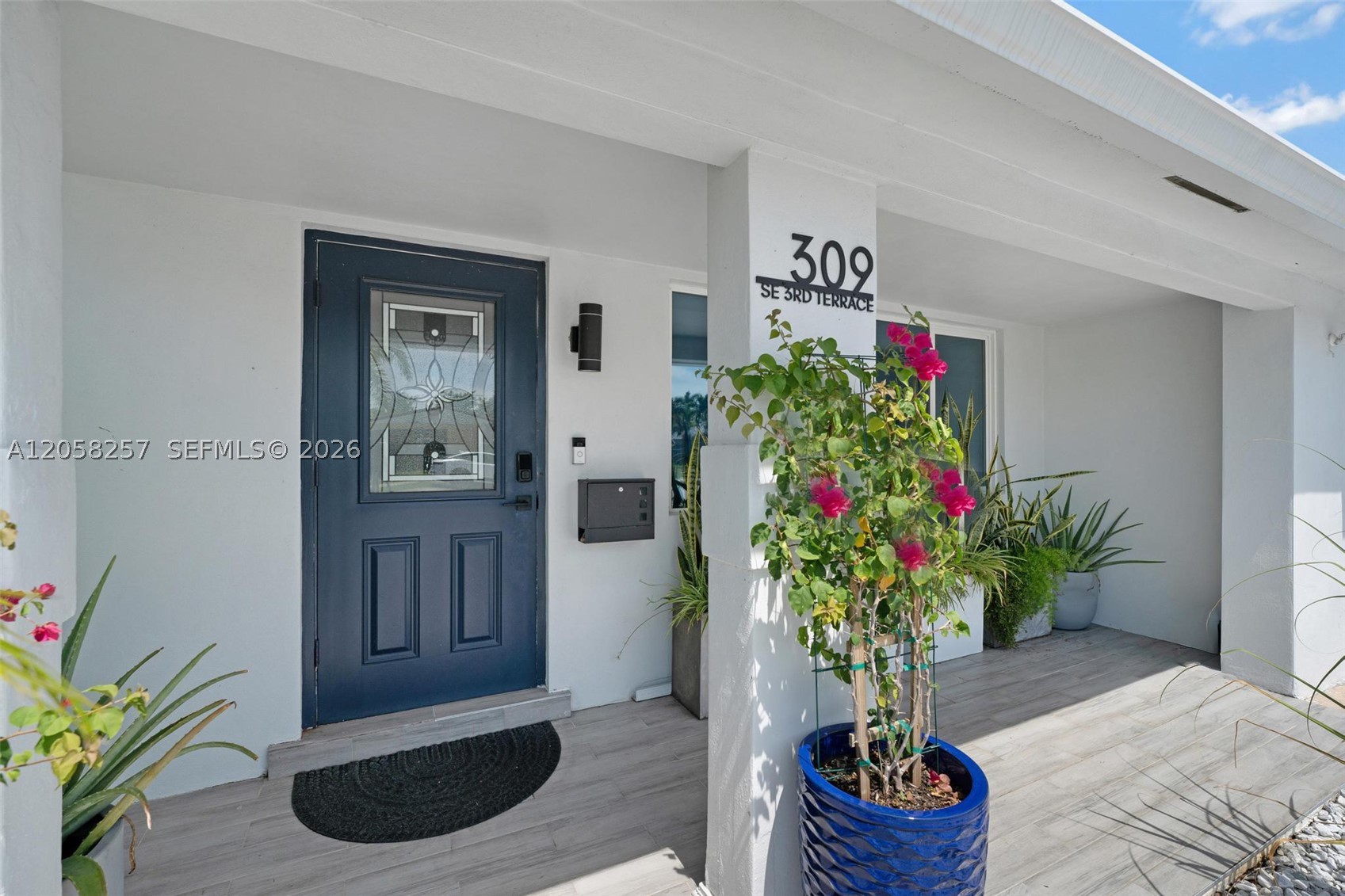CORAL MANOR FOURTH ADD - Residential
