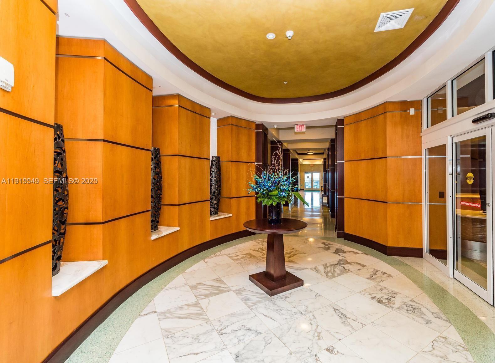 LA PERLA CONDO - Residential