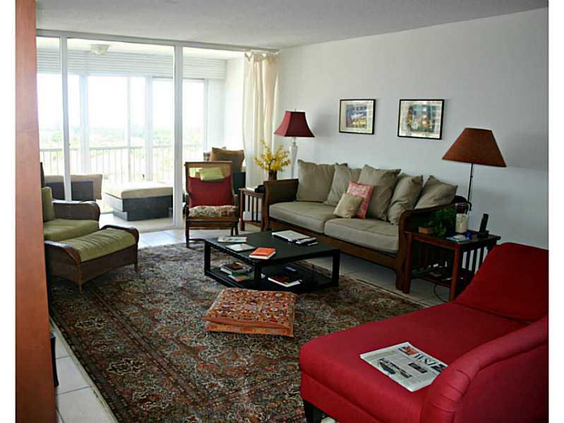 ISLAND BREAKERS CONDO - Residential Lease
