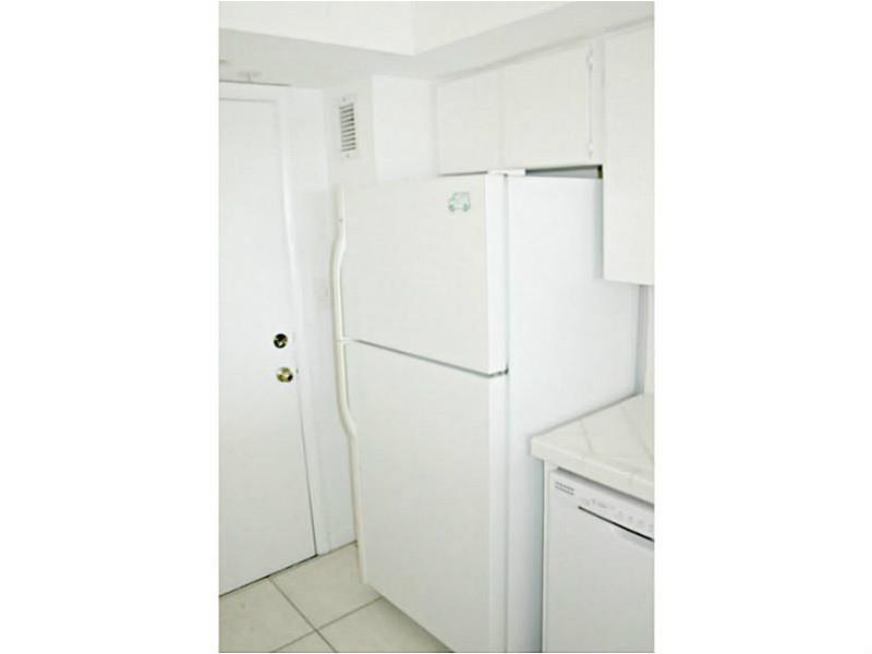 ISLAND BREAKERS CONDO - Residential Lease