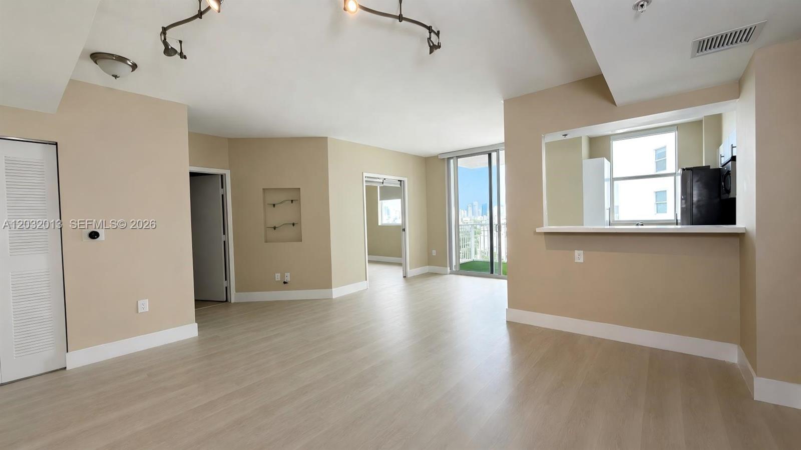 ALTOS DE MIAMI CONDO - Residential