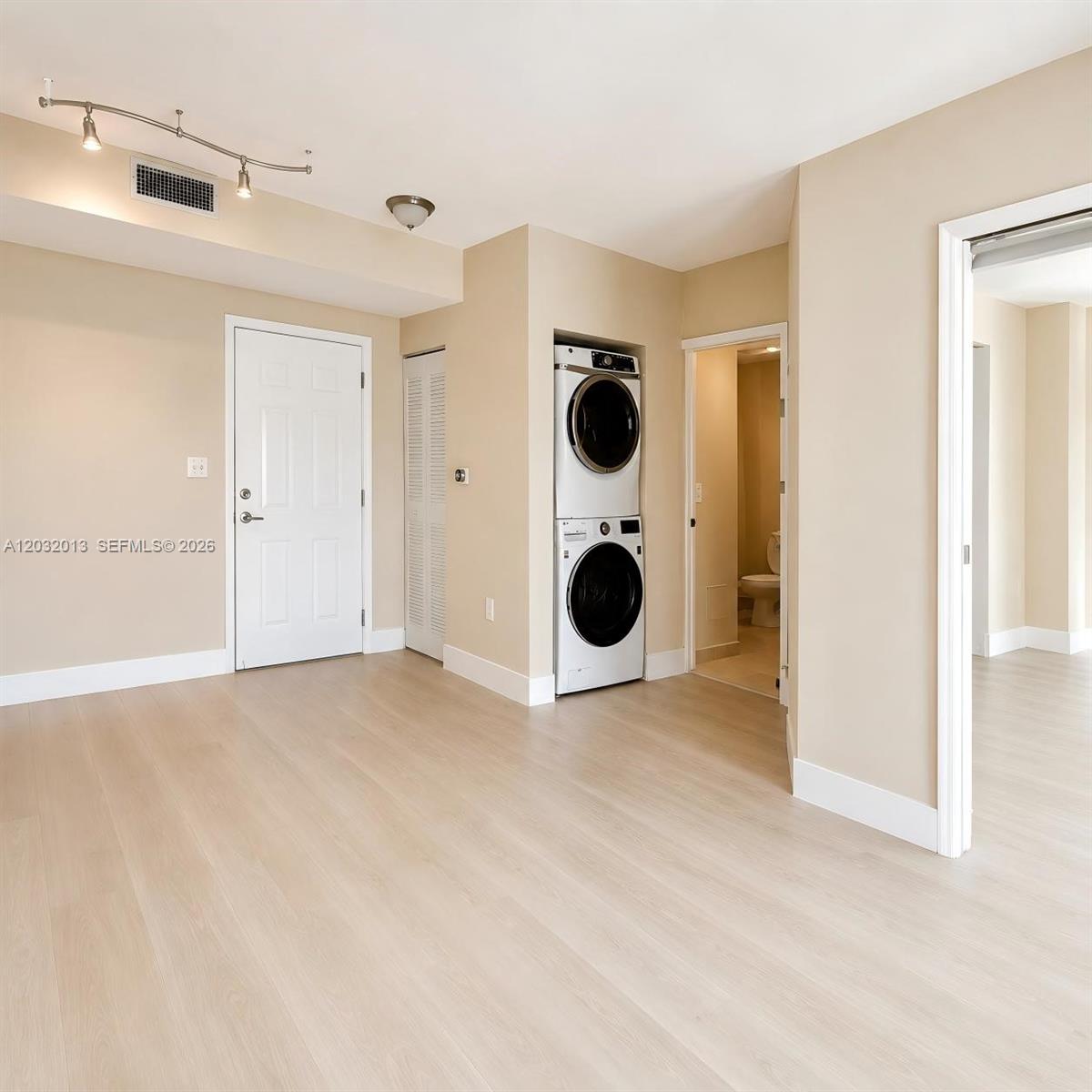 ALTOS DE MIAMI CONDO - Residential