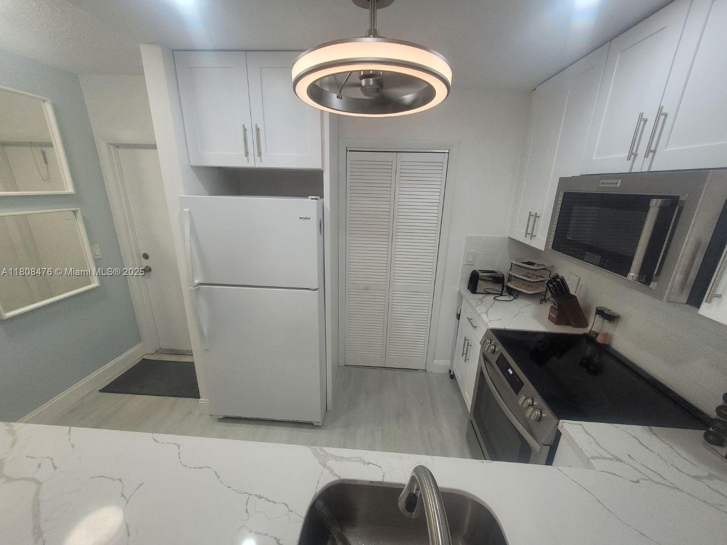 Recently renovated. Deck is available for rental 
Association covers internet 
Everything was done with permit
Flooring, new kitchen, new ac, new bathroom, new paint, and selling furnished.