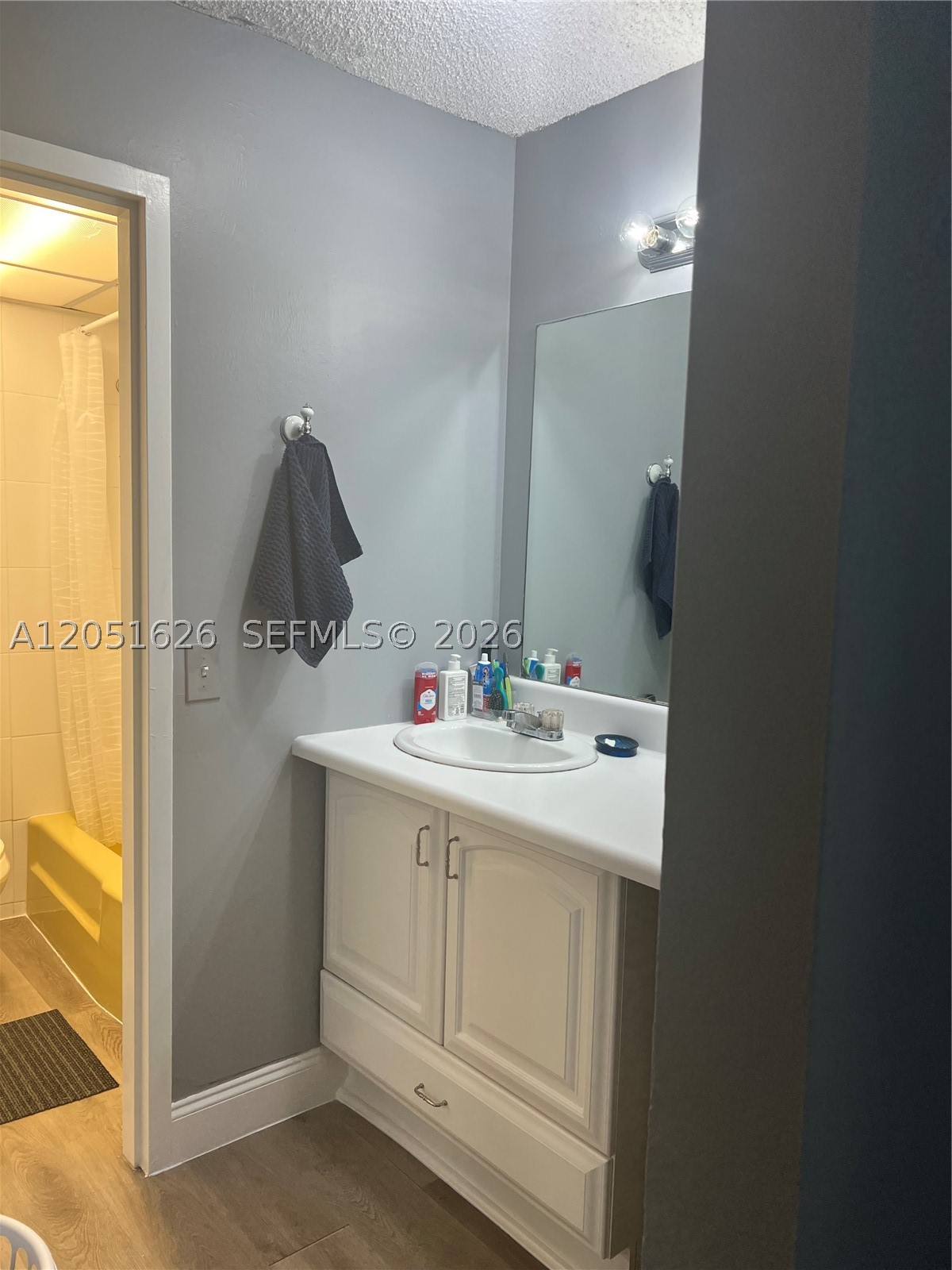 WINDWARD II CONDO - Residential Lease