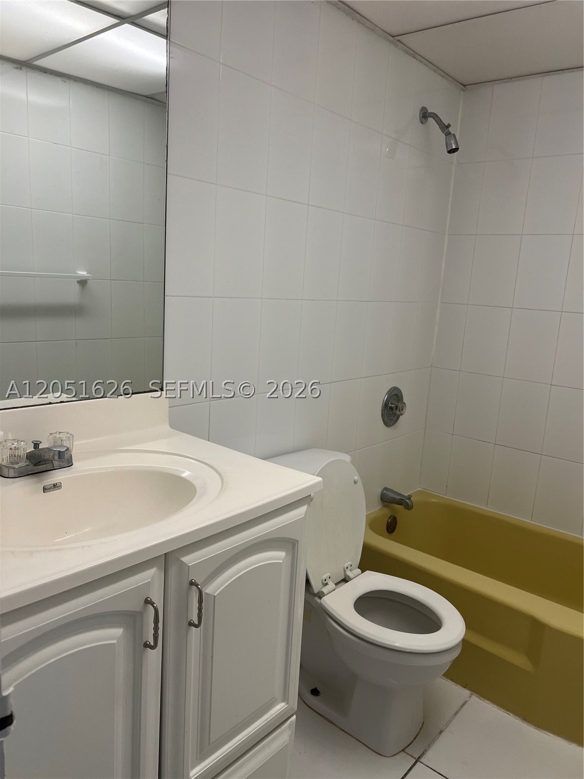WINDWARD II CONDO - Residential Lease