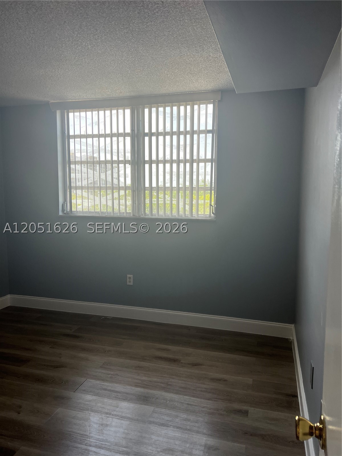 WINDWARD II CONDO - Residential Lease