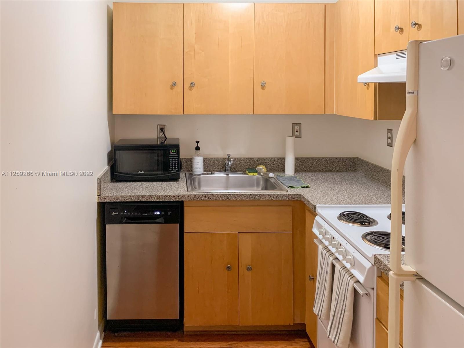THE RUSKIN CONDO - Residential