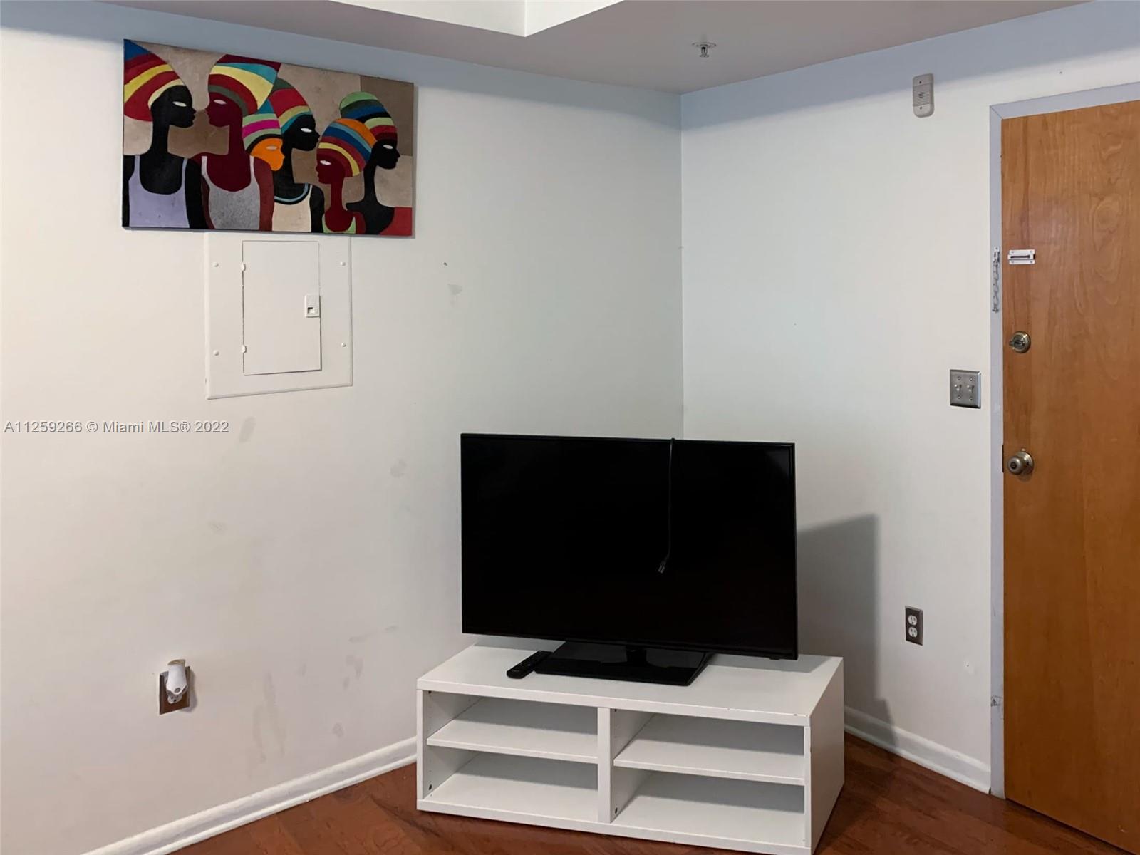THE RUSKIN CONDO - Residential