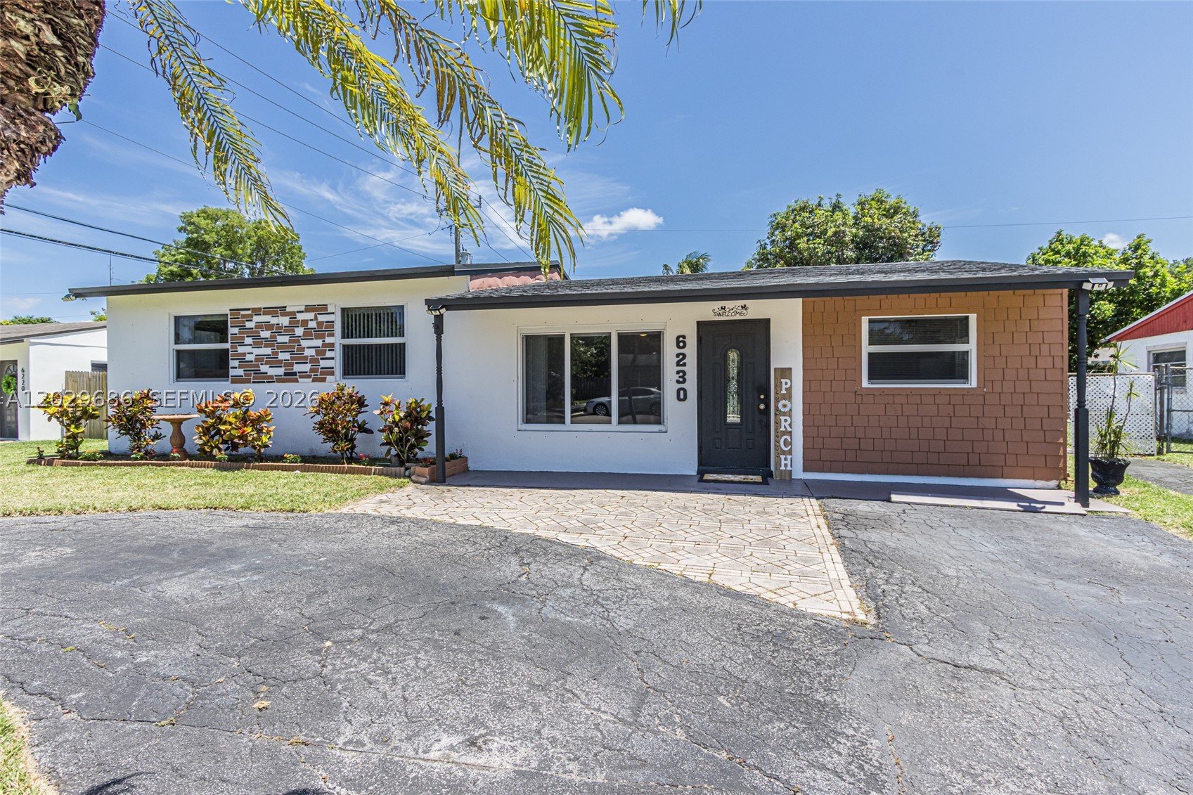 BROADVIEW COUNTRY CLUB ES - Residential
