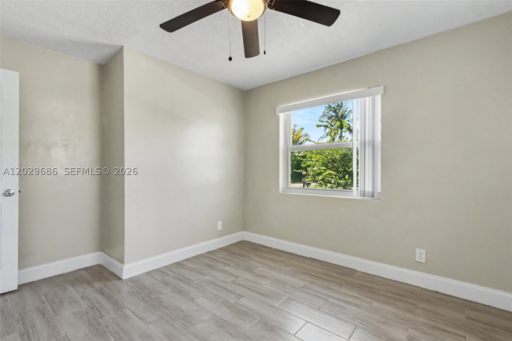 BROADVIEW COUNTRY CLUB ES - Residential