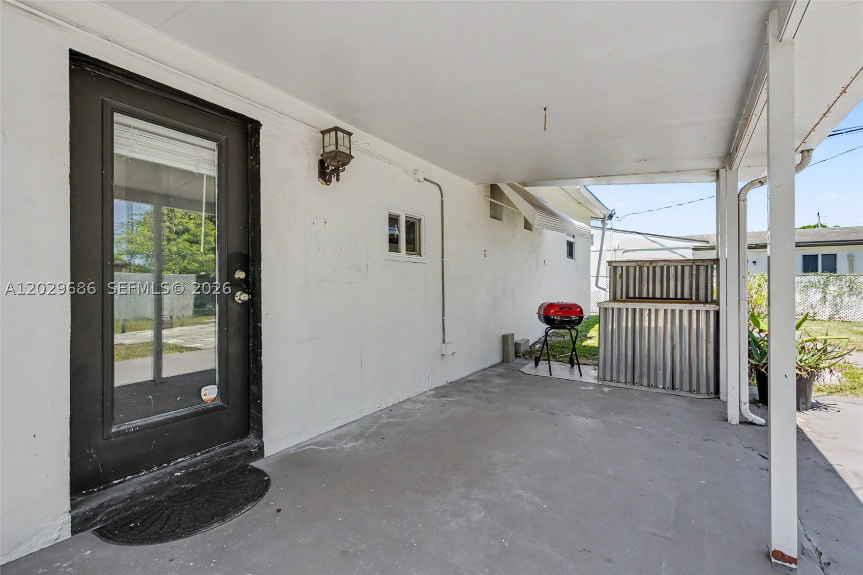 BROADVIEW COUNTRY CLUB ES - Residential