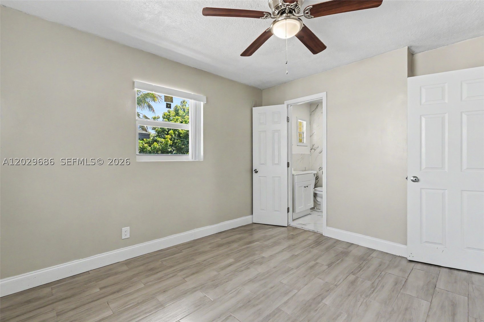 BROADVIEW COUNTRY CLUB ES - Residential