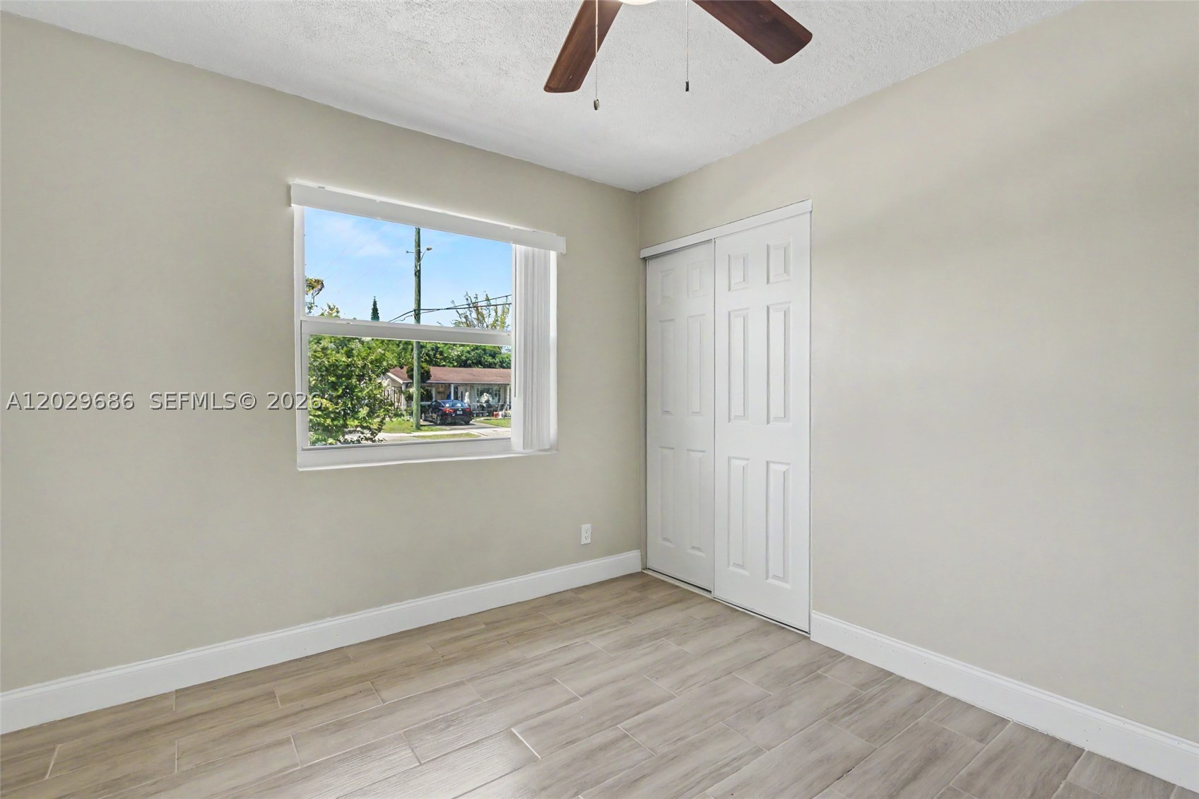BROADVIEW COUNTRY CLUB ES - Residential