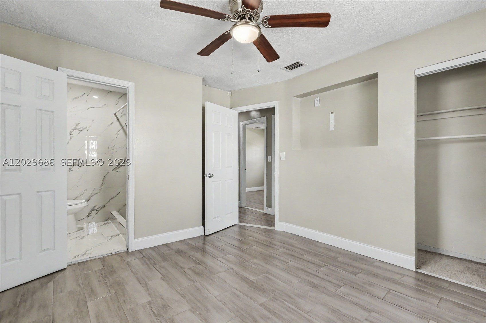 BROADVIEW COUNTRY CLUB ES - Residential