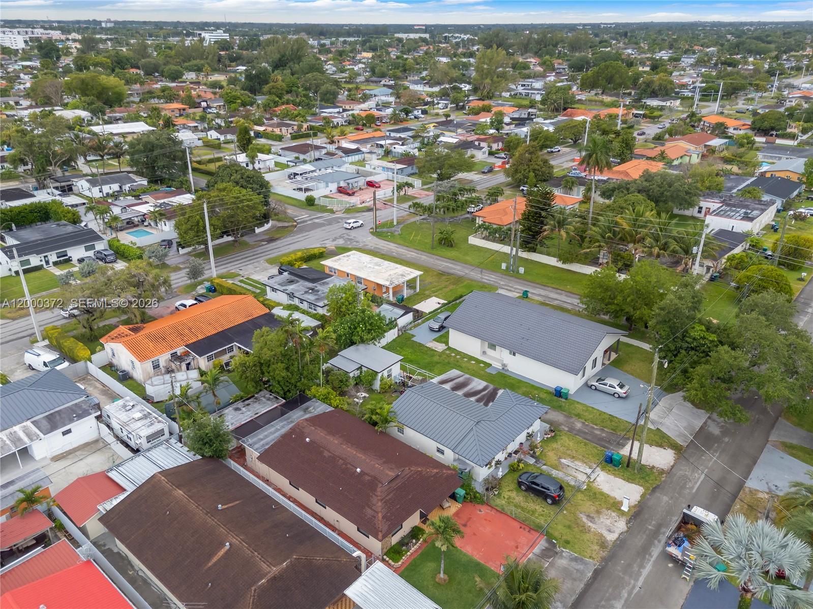 TAMIAMI CITY - Residential