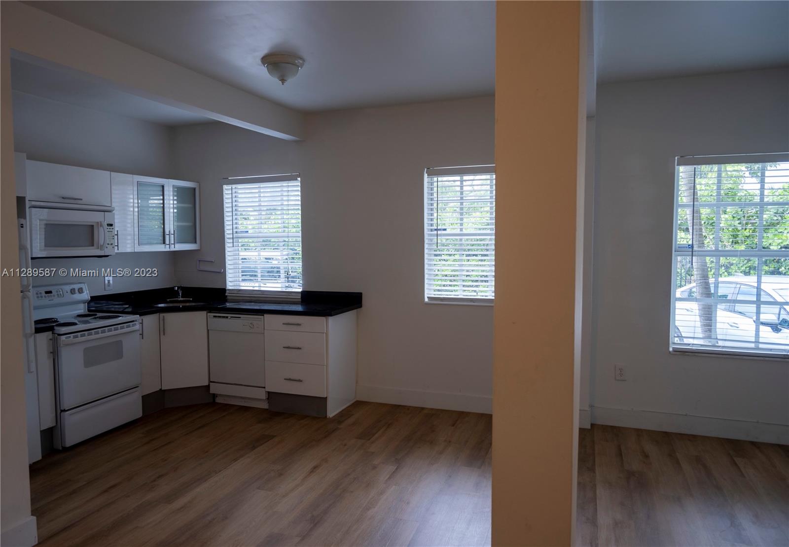 MYSTIC CONDO - Residential