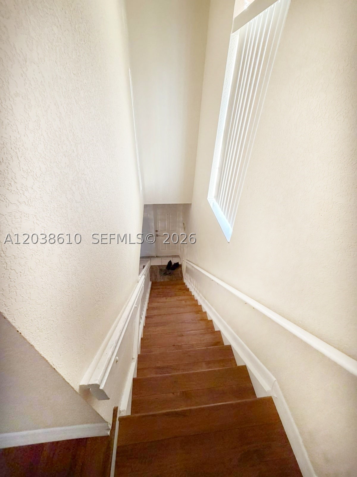 PEMBROKE POINTE - Residential