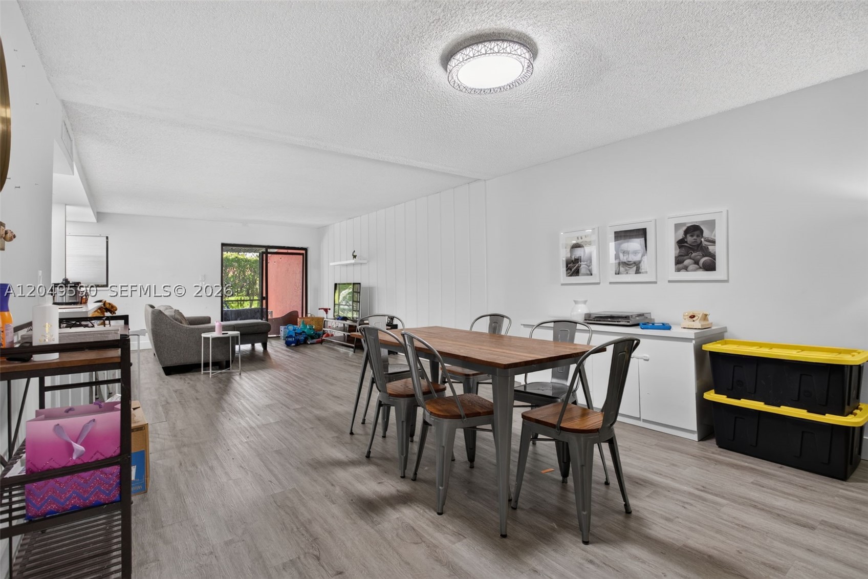 TOWNHOUSE VILLAGE AT BONA - Residential Lease