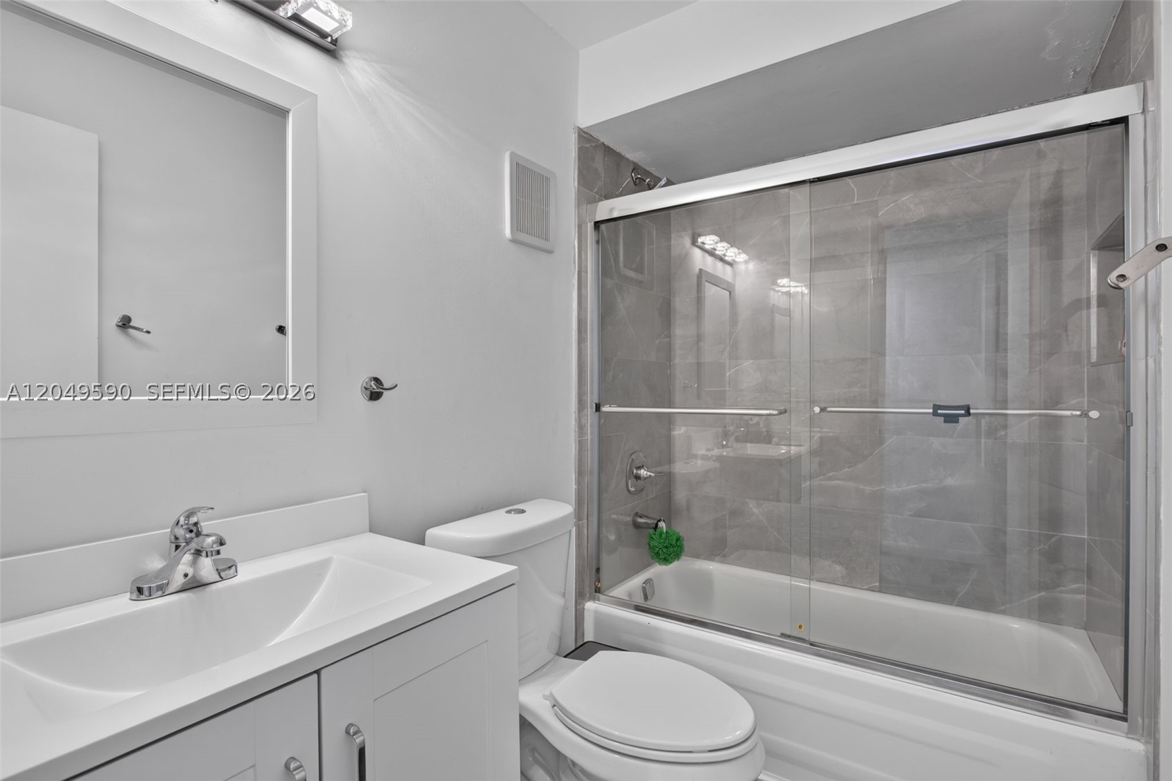 TOWNHOUSE VILLAGE AT BONA - Residential Lease