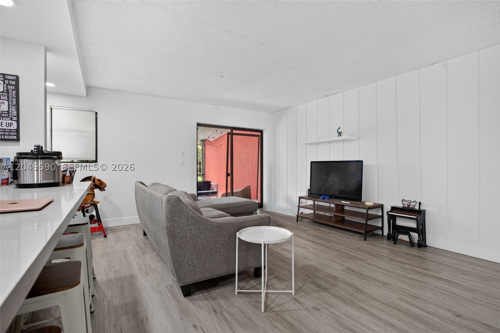 TOWNHOUSE VILLAGE AT BONA - Residential Lease