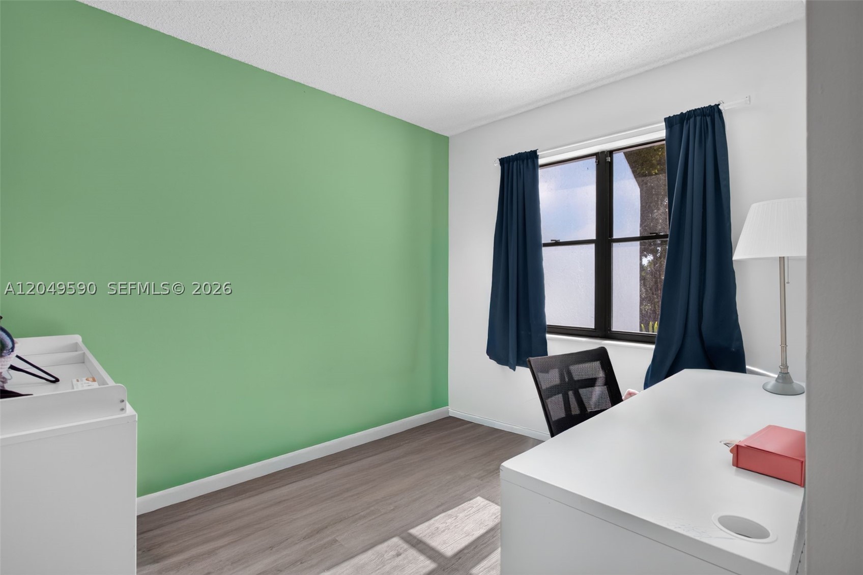 TOWNHOUSE VILLAGE AT BONA - Residential Lease