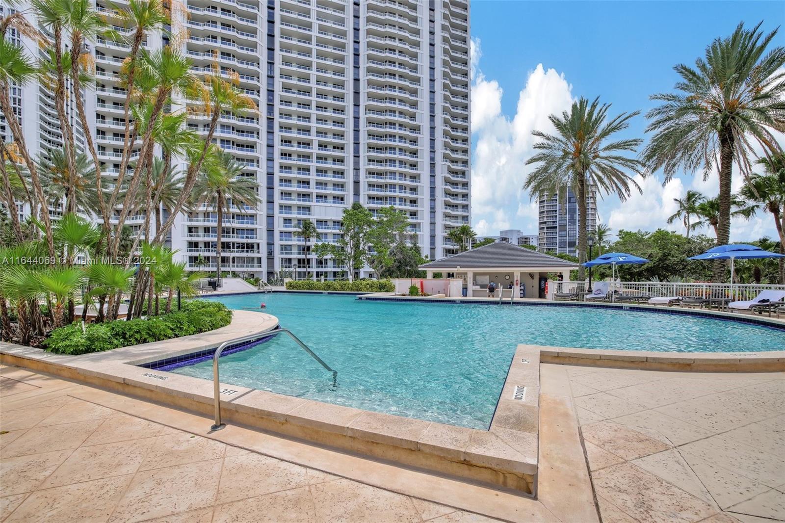 ATLANTIC I AT THE POINT C - Residential