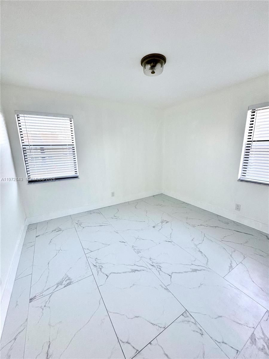 LUCERNE POINTE ONE,TWO,TH - Residential