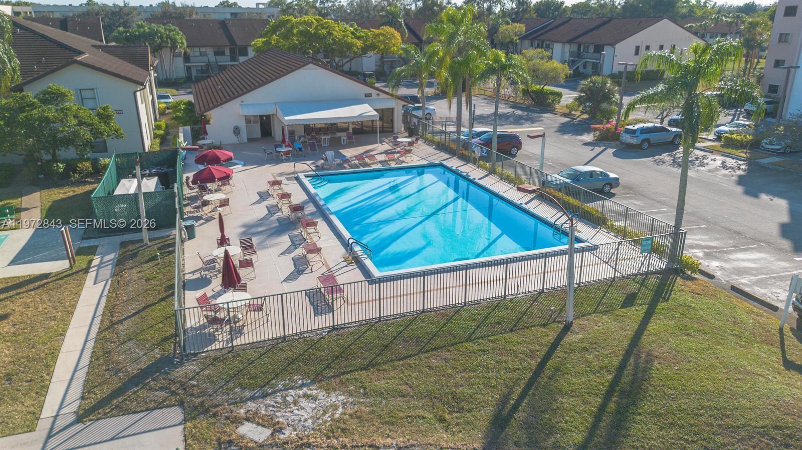 LUCERNE POINTE ONE,TWO,TH - Residential